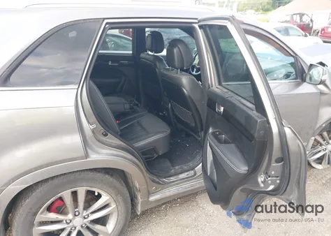 2014 Kia Sorento Limited V6 из США, поврежденный, VIN 5XYKWDA70EG487907